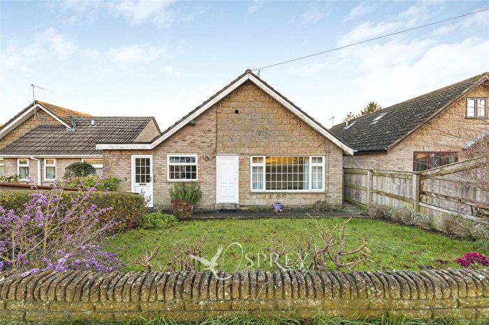 2 Bedroom Bungalow For Sale In Wood Road, Kings Cliffe, Northamptonshire, PE8