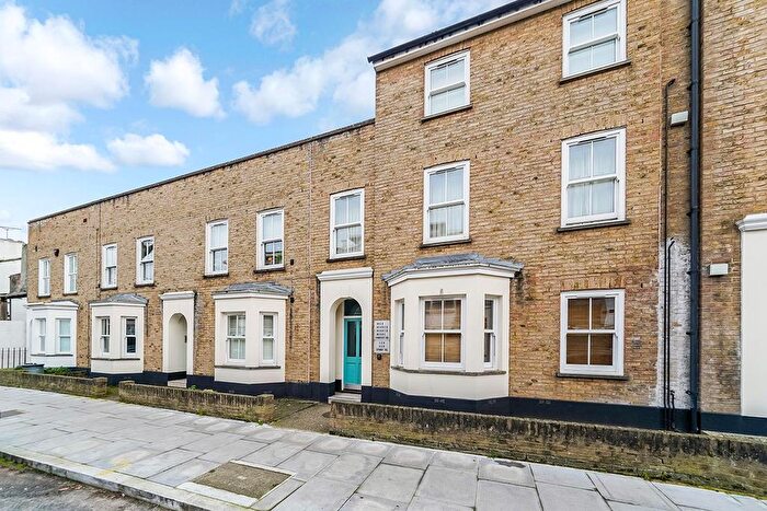 1 Bedroom Flat To Rent In Spanby Road, London, E3