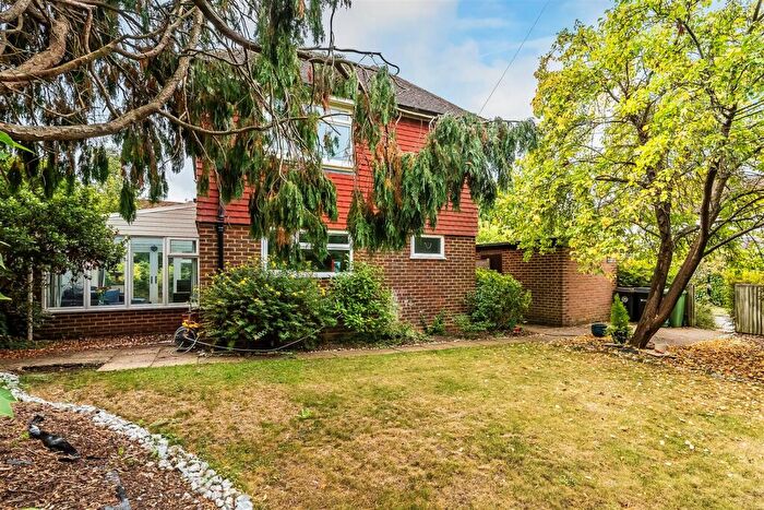 3 Bedroom Detached House For Sale In Ottways Lane, Ashtead, KT21