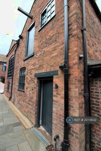 2 Bedroom Detached House To Rent In Burscough Street, Ormskirk, L39