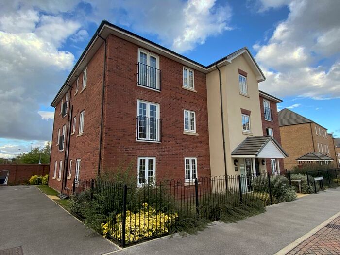 2 Bedroom Apartment To Rent In Buttermere Crescent, Lakeside, DN4