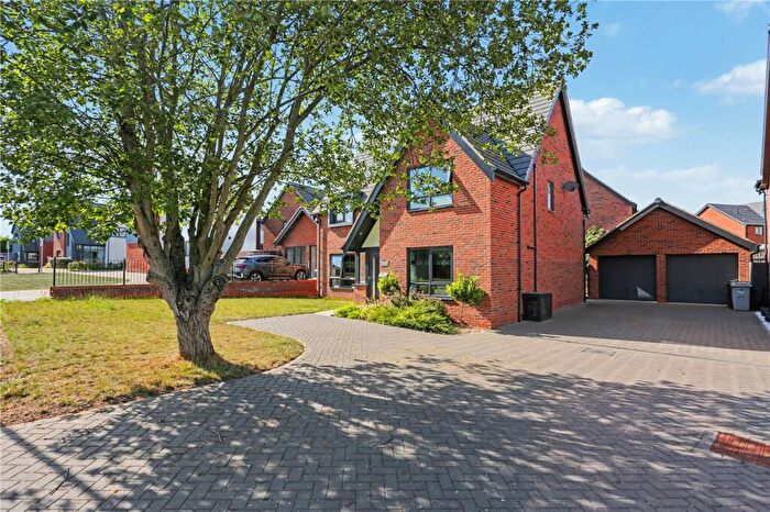 4 Bedroom Detached House For Sale In Berryfields, Brundall, Norwich, Norfolk, NR13