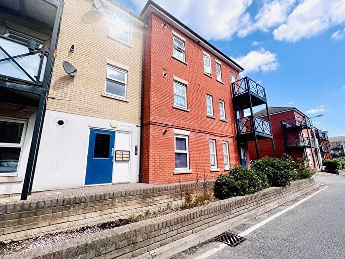 2 Bedroom Flat To Rent In Glandford Way, Chadwell Heath, RM6