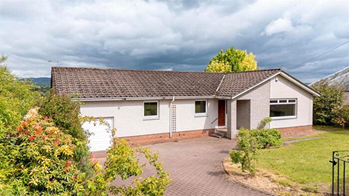 3 Bedroom Detached Bungalow For Sale In Perth Road, Abernethy, Perth, PH2