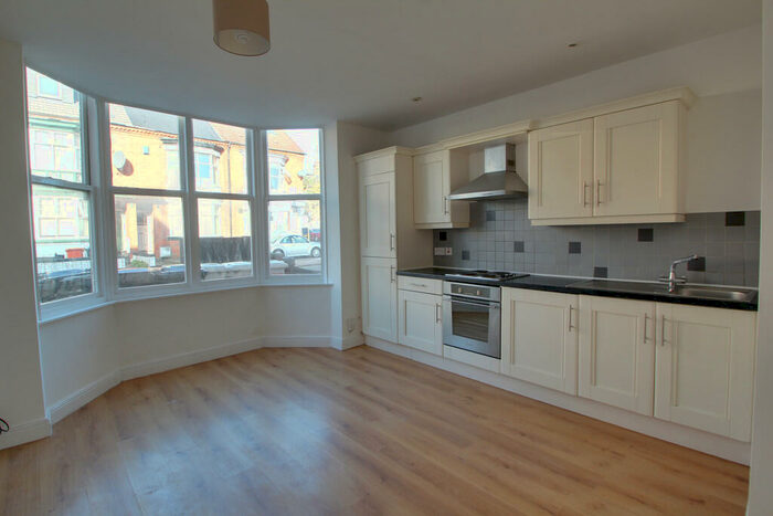 1 Bedroom Flat To Rent In Fosse Road South, Leicester, LE3