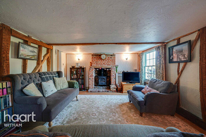 3 Bedroom Character Property For Sale In School Road, Messing, CO5