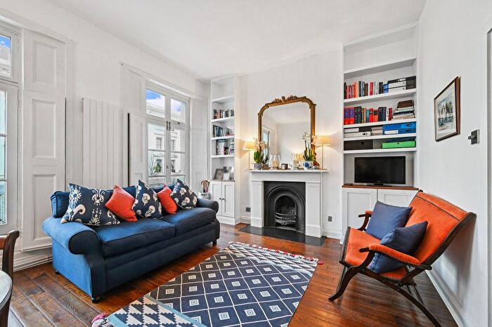 1 Bedroom Terraced House For Sale In Sutherland Street, Pimlico, SW1V
