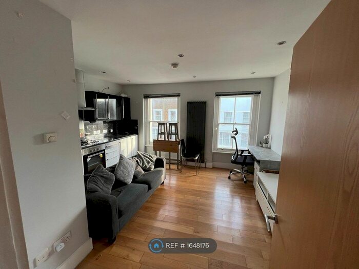 1 Bedroom Flat To Rent In Grantbridge Street, London, N1