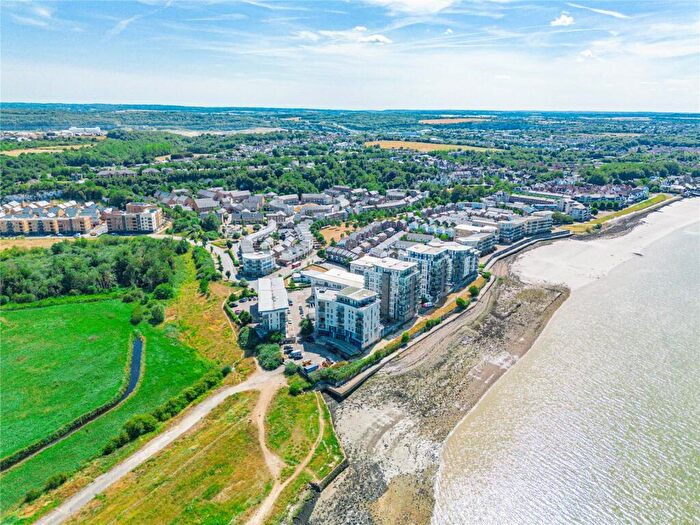 2 Bedroom Apartment For Sale In Oarsman House, Wainwright Avenue, Greenhithe, Kent, DA9