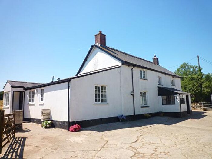 3 Bedroom Property To Rent In Highampton, Beaworthy, EX21
