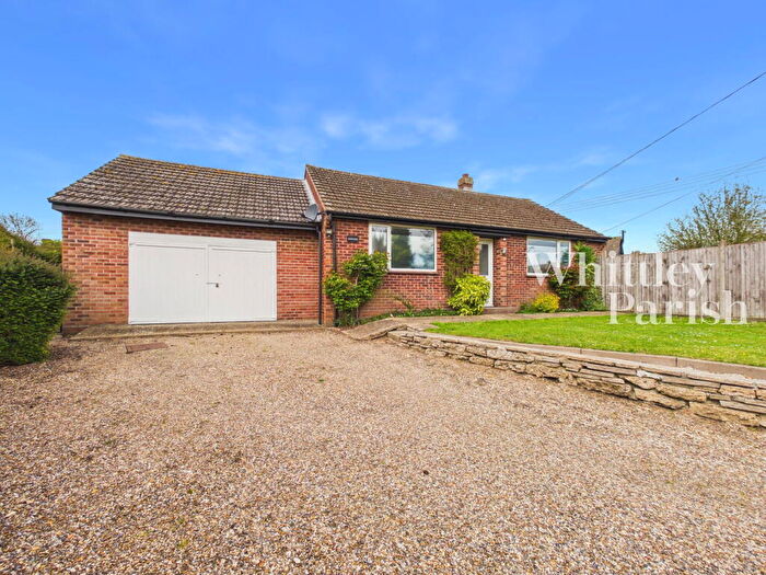 2 Bedroom Detached Bungalow For Sale In Rosemary Lane, New Buckenham, Norwich, NR16