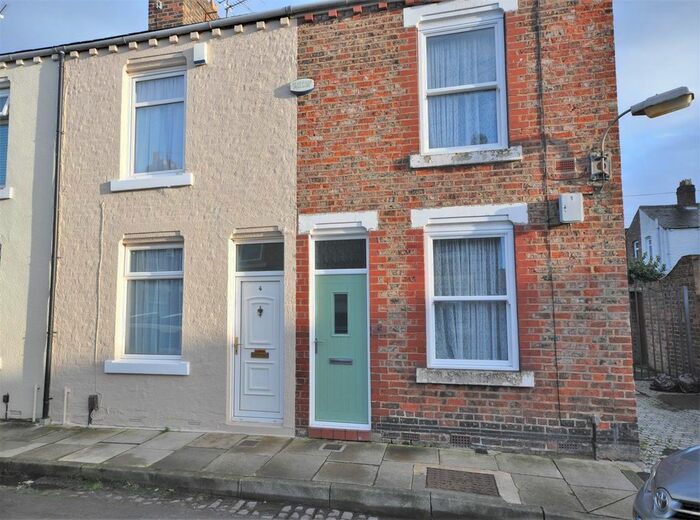 2 Bedroom Terraced House To Rent In Pembroke Street, York, YO30