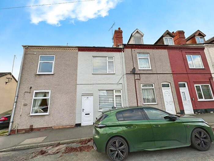 3 Bedroom Terraced House For Sale In Park Lane, Nottingham, NG16