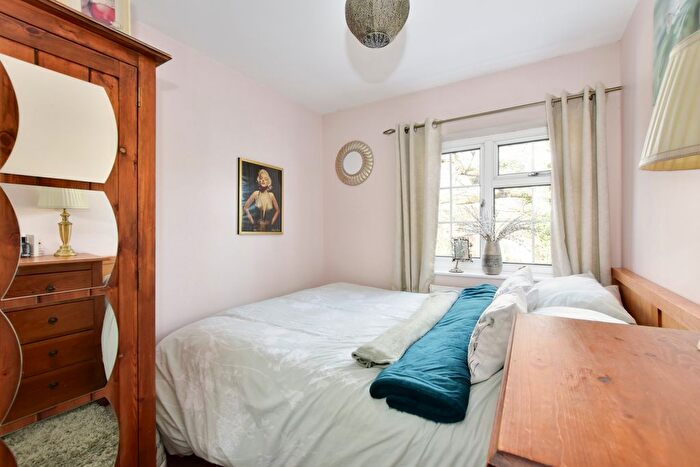 3 Bedroom Terraced House For Sale In The Gossamers, Watford, WD25