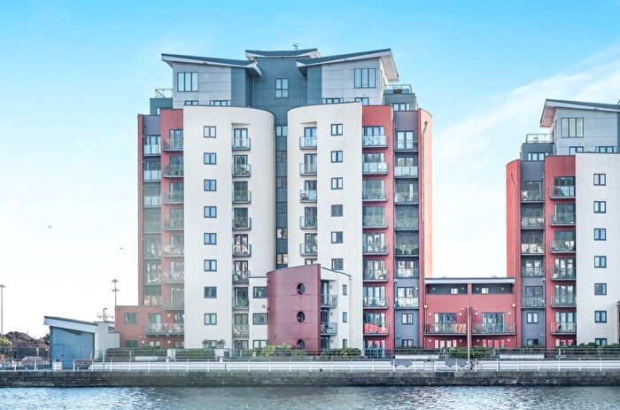 1 Bedroom Flat To Rent In South Quay, Maritime Quarter, SA1