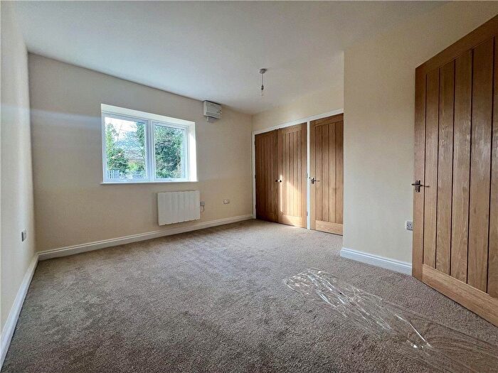 1 Bedroom Maisonette To Rent In Branksomewood Road, Fleet, GU51