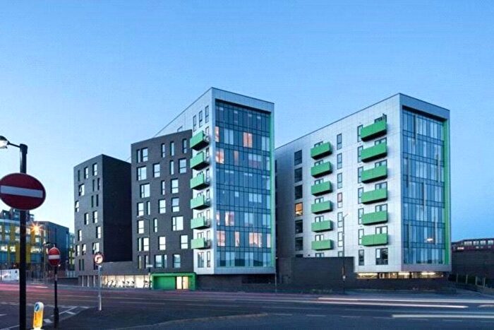 2 Bedroom Flat For Sale In Great Ancoats Street, Eastbank Tower, M4