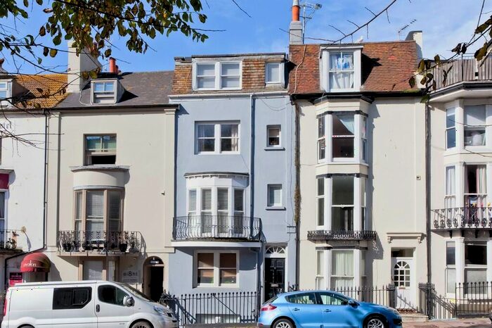 1 Bedroom Flat To Rent In Upper Rock Gardens, Brighton, BN2