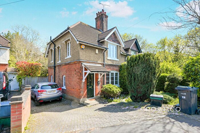 3 Bedroom Semi-Detached House To Rent In Carlton Drive, Barkingside, Ilford, IG6