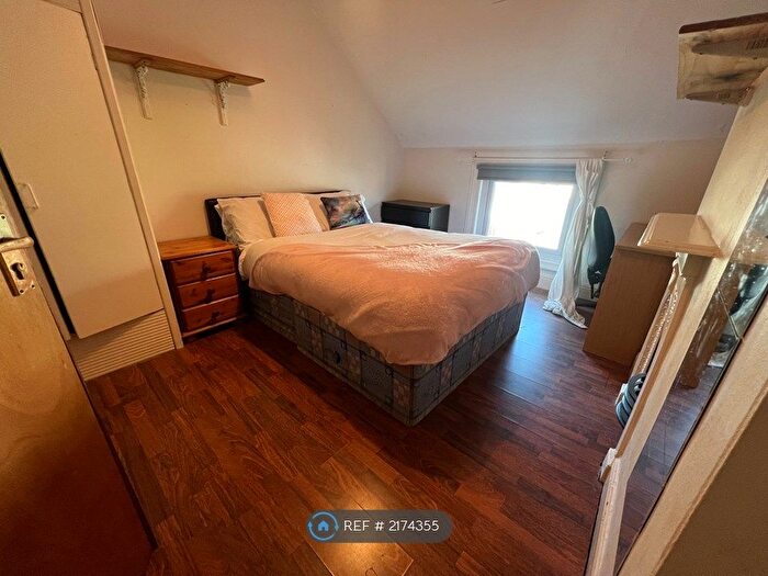 8 Bedroom Semi-Detached House To Rent In Cranbrook Road, Bristol, BS6