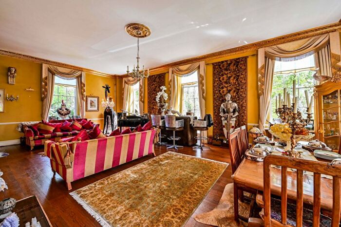 5 Bedroom Property For Sale In Henley Park, Cobbett Hill Road, Normandy, Guildford, Normandy, Guildford, GU3