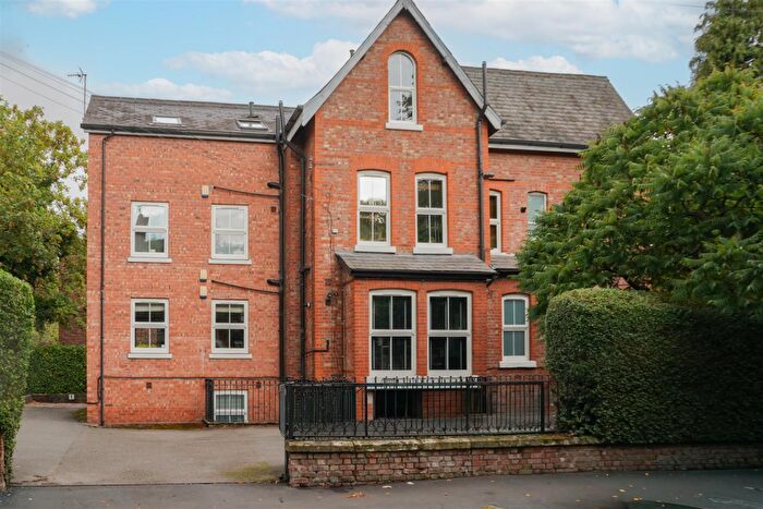 2 Bedroom Duplex For Sale In Old Lansdowne Road, West Didsbury, M20