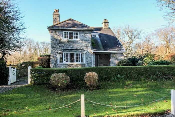 3 Bedroom Detached House To Rent In Portscatho, Truro, TR2