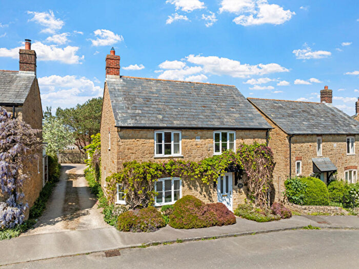 3 Bedroom Detached House For Sale In Broadwindsor, Beaminster, Dorset, DT8