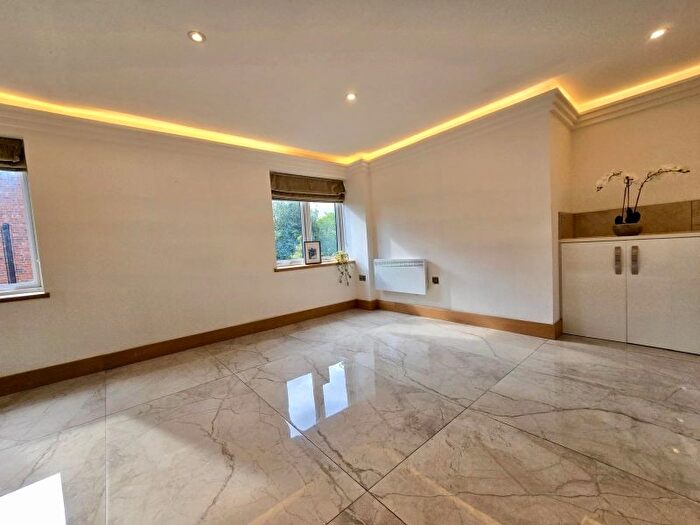 1 Bedroom Flat To Rent In Sandhill Lane, Moortown, Leeds, LS17