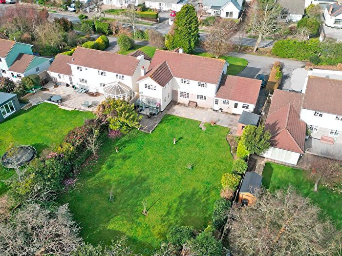 5 Bedroom Detached House For Sale In Threemilestone, Truro, Cornwall, TR3