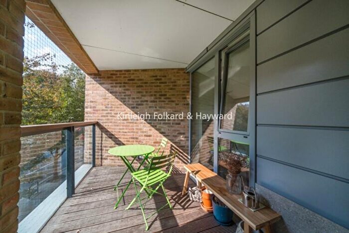 2 Bedroom Apartment To Rent In Northchurch Road London, N1