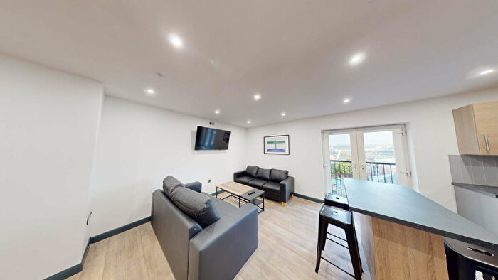 6 Bedroom Apartment To Rent In Stepney Lane, Newcastle Upon Tyne, NE1