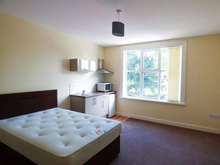 Studio To Rent In Flat, Avenue Road, DN2