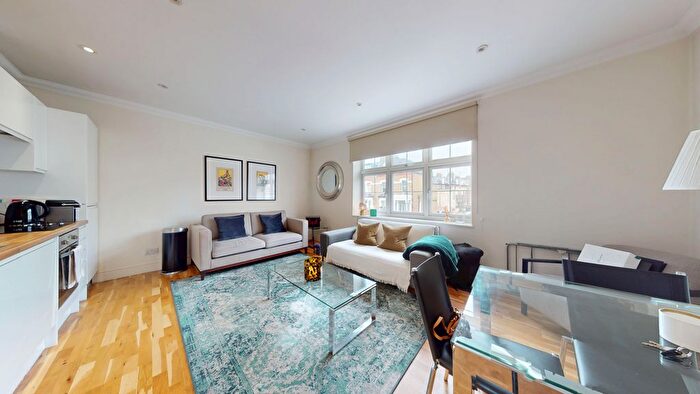 2 Bedroom Flat To Rent In Fulham Road, London, SW6