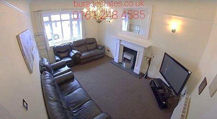 7 Bedroom House To Rent In Kingswood Road, Manchester, M14