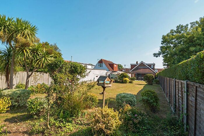 4 Bedroom Detached Bungalow For Sale In Rose Green Road, Rose Green, Bognor Regis, PO21