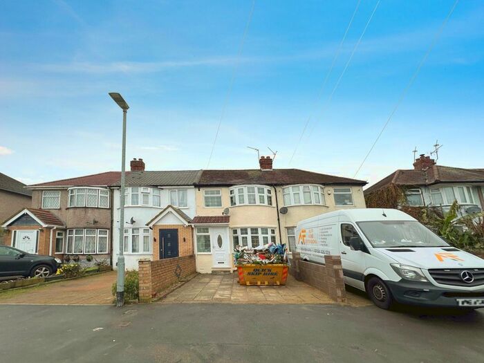 2 Bedroom Semi-Detached House To Rent In Clevedon Gardens, Hayes, UB3