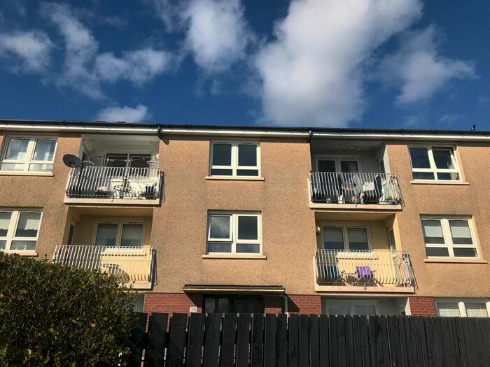 2 Bedroom Flat To Rent In Heathcot Place, Drumchapel, Glasgow, G15