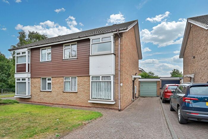 3 Bedroom Semi-Detached House For Sale In Nuthurst Drive, Churchbridge, WS11