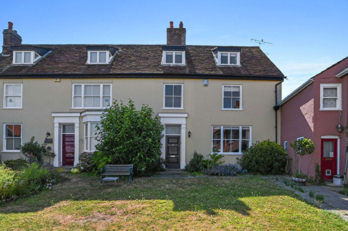 4 Bedroom Semi-Detached House For Sale In Rowhedge, Colchester, Essex, CO5