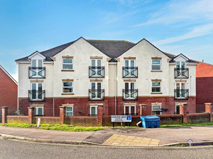 2 Bedroom Flat To Rent In Avro Court, Hamble, SO31