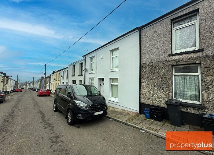 3 Bedroom Terraced House To Rent In Francis Street Dowlias -, Merthyr, CF48