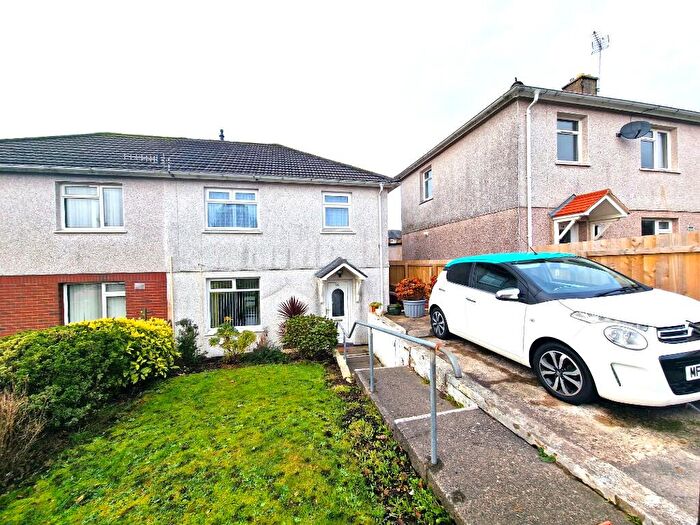2 Bedroom Semi Detached House For Sale In Trinant Terrace, Crumlin, NP11