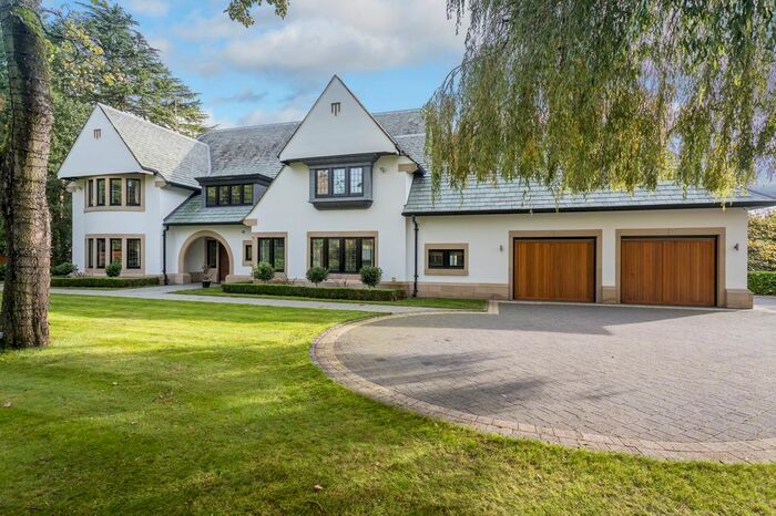 6 Bedroom Detached House For Sale In Broad Lane, Hale, WA15