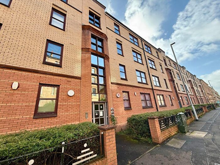 2 Bedroom Flat To Rent In Otago Street, Glasgow, G12