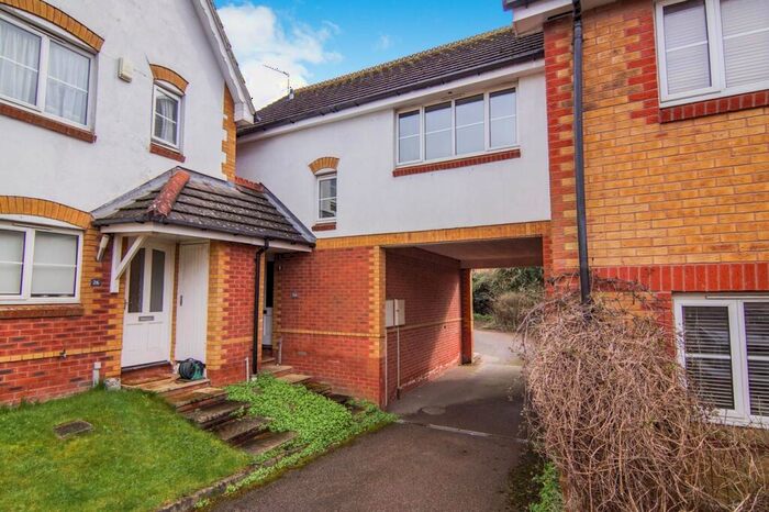 3 Bedroom Semi-Detached House For Sale In Strawberry Fields, Meriden, Coventry, CV7