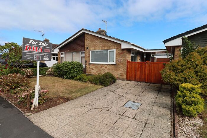 2 Bedroom Detached Bungalow For Sale In Grovehill Road, Filey, YO14