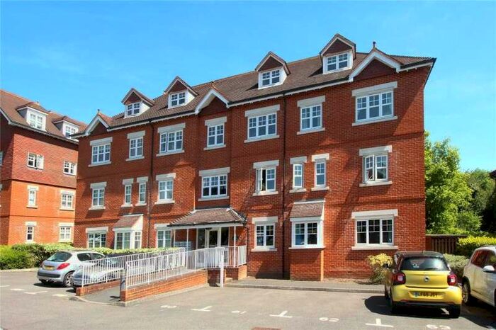 1 Bedroom Apartment To Rent In Woking, GU22