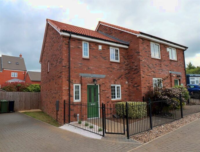 2 Bedroom Semi-Detached House To Rent In Foster Way, Kettering, NN15