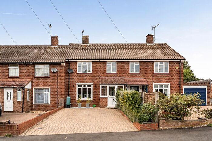 3 Bedroom Terraced House For Sale In Latimer Close, Pinner, HA5